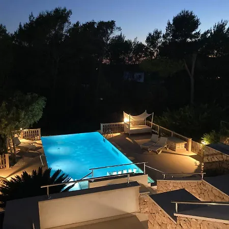 Pinosol Santa Eulària des Riu